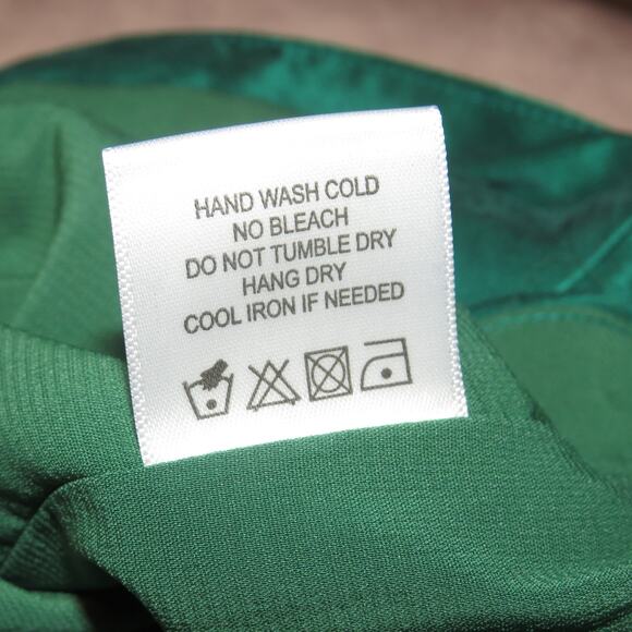 NBD Kelly Green Satin Beverly Blvd Deep V-Neck Evening Dress - Picture 12 of 12